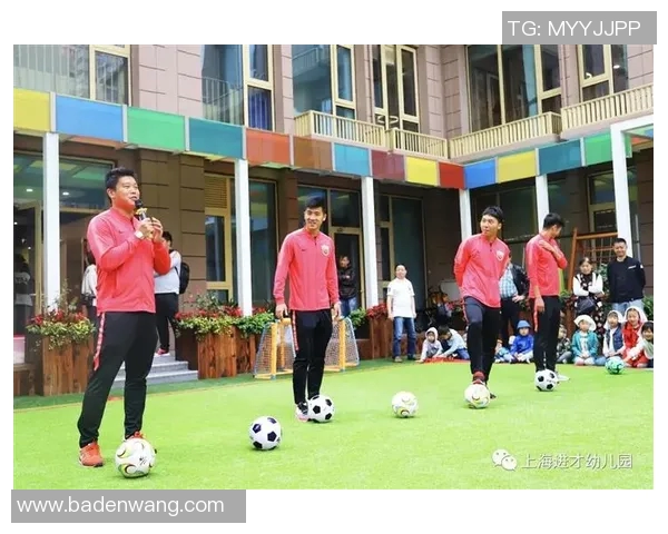 足球明星幼儿园创意作品展现小小球员的梦想与才华